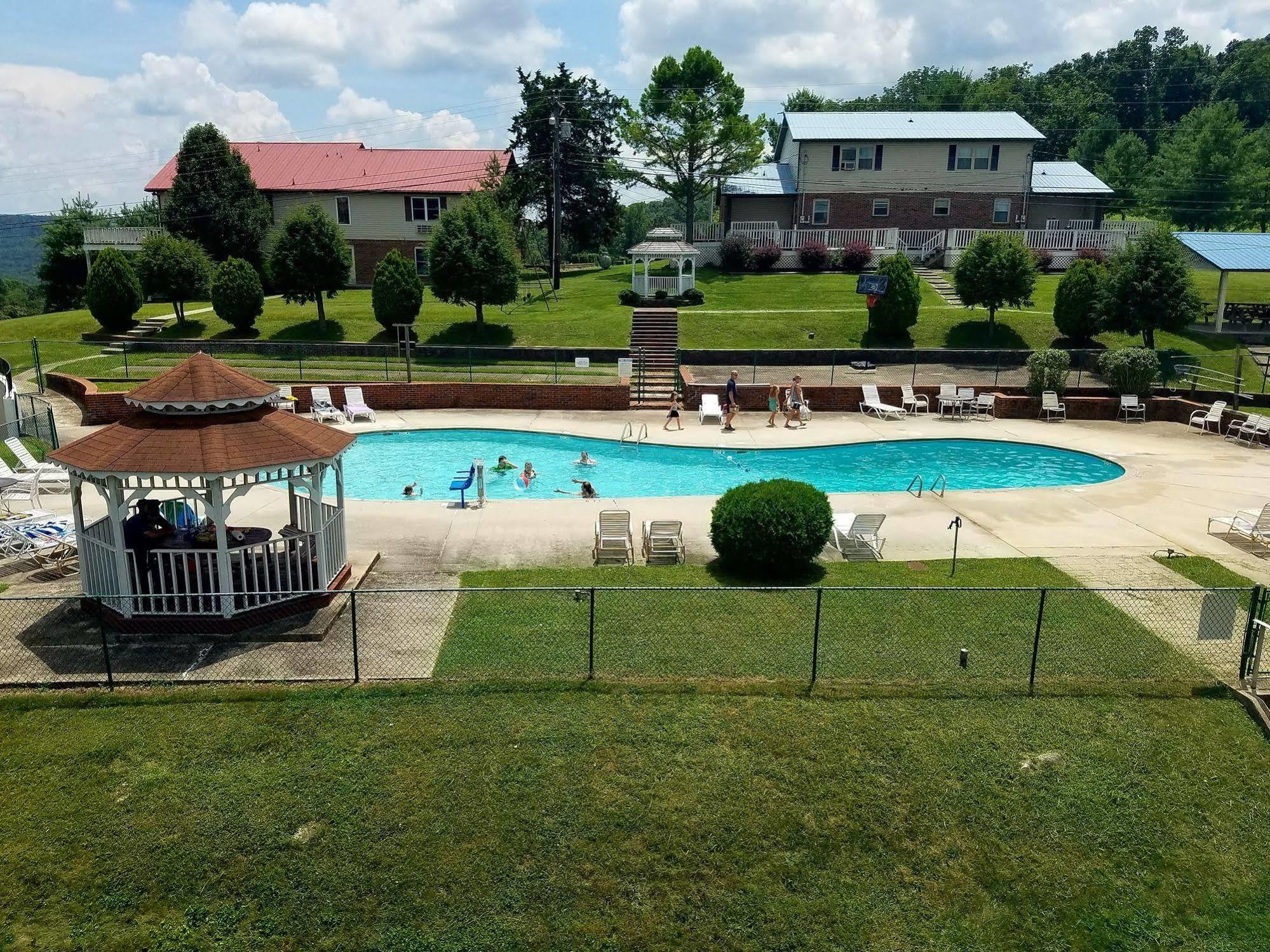 Baymont By Wyndham Cookeville Buitenkant foto